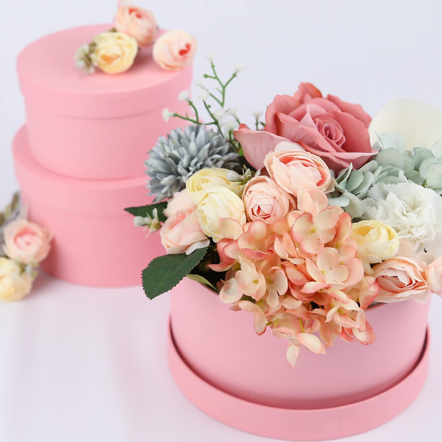 プリザーブドフラワーケーキ 　ラウンド　ハート＆ピンク ギフトケース付き ♫ Amazon.co.jp: ラウンドギフトボックス ピンクギフトボックス 蓋付き